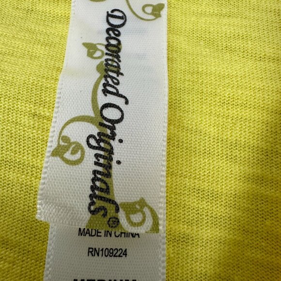 Decorated Originals Womens 3/4 Sleeve Yellow Top Rhinestone Daisy Design Size M - Picture 4 of 6